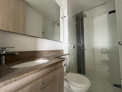 Apartamento de 3 alcobas en venta en Sabaneta, Sabaneta, 81 m² · foto 19 de 20