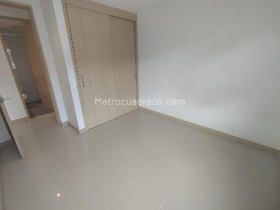 Apartamento de 2 alcobas en arriendo en Loma De San Jose, Sabaneta, 69 m² · foto 6 de 18