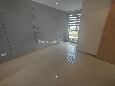 Apartamento de 2 alcobas en arriendo en Loma De San Jose, Sabaneta, 69 m² · foto 7 de 18