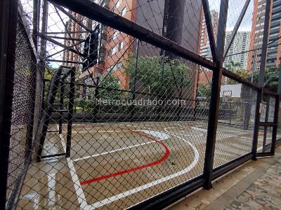 Apartamento de 2 alcobas en arriendo en Loma De San Jose, Sabaneta, 69 m² · foto 13 de 18
