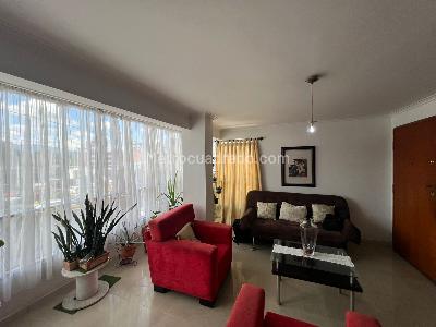 Apartamento de 2 alcobas en arriendo en Laureles, Medellín, 92 m² · foto 2 de 17