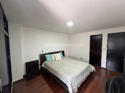 Apartamento de 2 alcobas en arriendo en Laureles, Medellín, 92 m² · foto 13 de 17