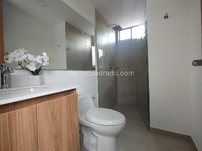 Apartamento en arriendo en San Antonio De Pereira, Rionegro · foto 9 de 11