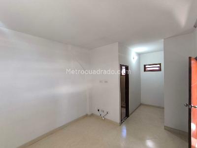 Apartamento en venta en Aranjuez, Medellín · foto 12 de 20