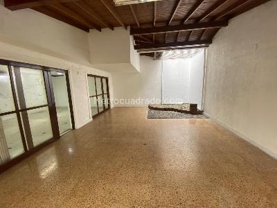 Casa de 4 alcobas en arriendo en Conquistadores, Medellín, 340 m² · foto 7 de 20