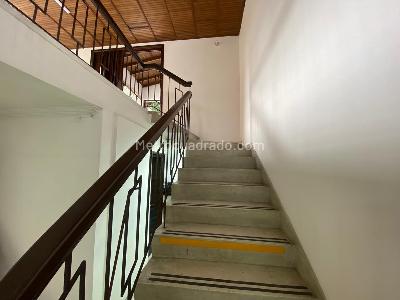 Casa de 4 alcobas en arriendo en Conquistadores, Medellín, 340 m² · foto 20 de 20