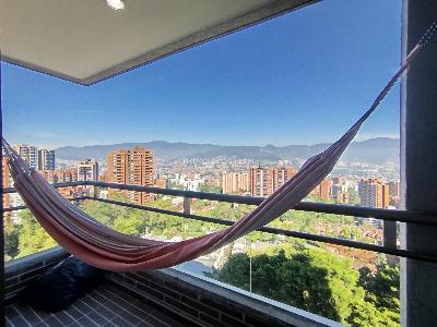 Apartamento de 3 alcobas en arriendo en Los Gonzalez, Medellín, 84 m² · foto 6 de 15
