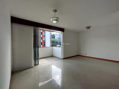 Apartamento de 3 alcobas en arriendo en Castropol, Medellín, 103 m² · foto 5 de 20