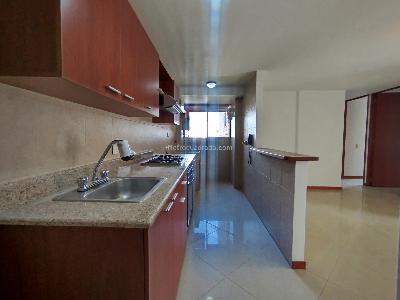 Apartamento de 3 alcobas en arriendo en Castropol, Medellín, 103 m² · foto 11 de 20