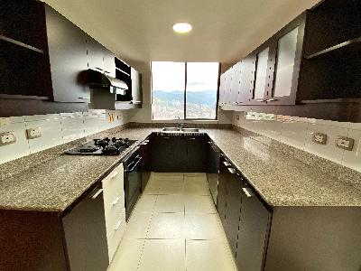 Apartamento de 3 alcobas en arriendo en Santa Maria De Los Angeles, Medellín, 125 m² · foto 5 de 20