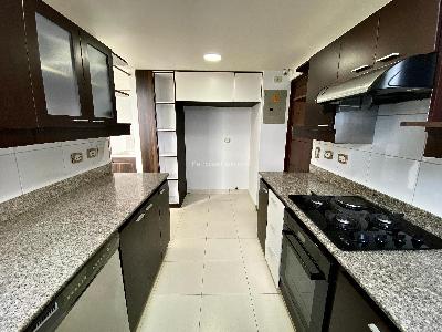 Apartamento de 3 alcobas en arriendo en Santa Maria De Los Angeles, Medellín, 125 m² · foto 6 de 20