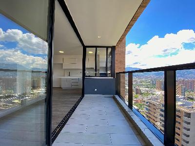 Apartamento en arriendo en Lalinde, Medellín · foto 10 de 20