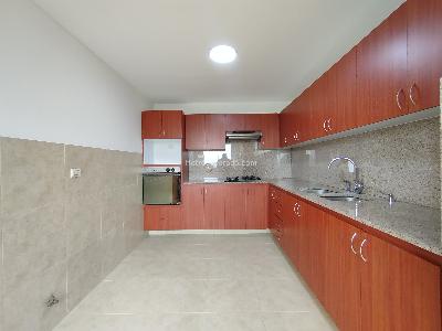 Apartamento en arriendo en San Lucas, Medellín · foto 8 de 20