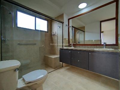 Apartamento en arriendo en San Lucas, Medellín · foto 19 de 20