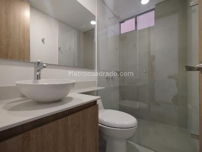 Apartamento de 3 alcobas en arriendo en San Jose, Sabaneta, 79 m² · foto 8 de 20