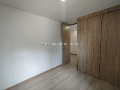 Apartamento de 3 alcobas en arriendo en San Jose, Sabaneta, 79 m² · foto 10 de 20