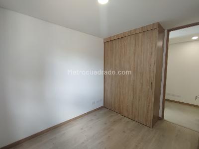 Apartamento de 3 alcobas en arriendo en San Jose, Sabaneta, 79 m² · foto 12 de 20