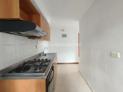 Apartamento de 3 alcobas en venta en Loma De Los Parras, Medellín, 74 m² · foto 9 de 20