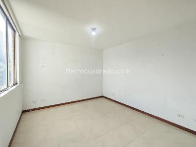Apartamento de 3 alcobas en venta en Loma De Los Parras, Medellín, 74 m² · foto 14 de 20