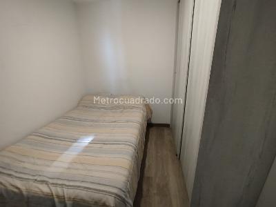 Apartamento de 2 alcobas en arriendo en Loma Del Indio, Medellín, 60 m² · foto 10 de 16