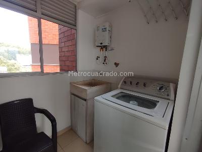 Apartamento de 2 alcobas en arriendo en Loma Del Indio, Medellín, 60 m² · foto 14 de 16