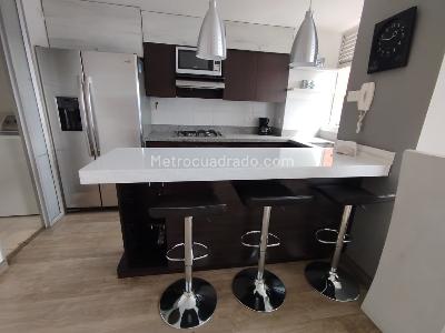 Apartamento de 2 alcobas en arriendo en Loma Del Indio, Medellín, 60 m² · foto 3 de 16
