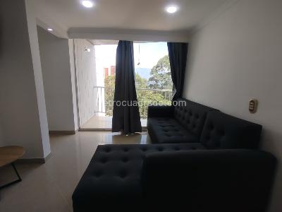 Apartamento de 2 alcobas en arriendo en Loma Del Indio, Medellín, 60 m² · foto 3 de 12