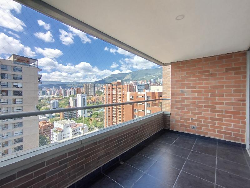 Apartamento en Arriendo, Santa Maria De Los Angeles, Medellín - 2