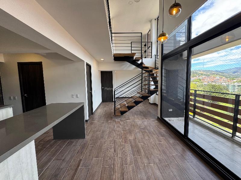 2BR Duplex Apartment for Rent in El Retiro