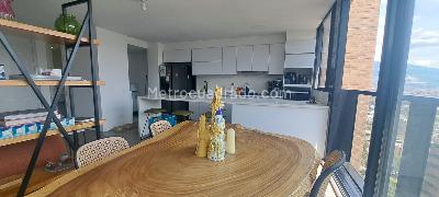 Apartamento en venta en Lalinde, Medellín · foto 9 de 17