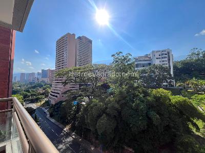 Apartamento de 2 alcobas en arriendo en Los Gonzalez, Medellín, 77 m² · foto 7 de 18