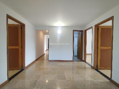 Apartamento en arriendo en Provenza, Medellín · foto 9 de 20