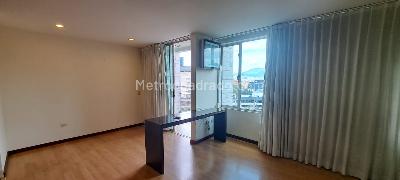 Apartamento en venta en Oviedo, Medellín · foto 5 de 11