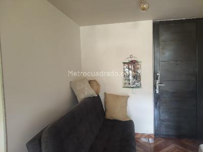Apartamento en venta en San Antonio De Prado, Medellín · foto 2 de 16