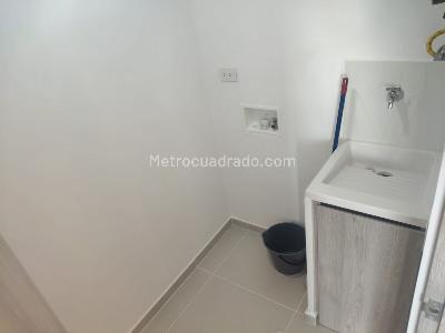 Apartamento en venta en Itagui, Itagüí · foto 6 de 18