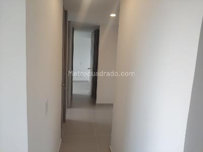 Apartamento en venta en Itagui, Itagüí · foto 7 de 18
