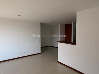 Apartamento de 2 alcobas en venta en Lalinde, Medellín, 68 m² · foto 5 de 12