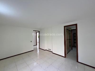Apartamento de 3 alcobas en arriendo en Castropol, Medellín, 120 m² · foto 18 de 20