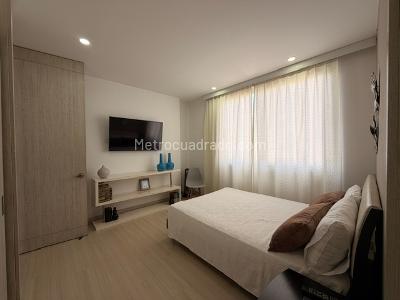 Apartamento de 2 alcobas en venta en Lalinde, Medellín, 99 m² · foto 11 de 16