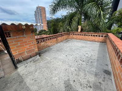 Apartamento de 4 alcobas en arriendo en Rodeo Alto, Medellín, 95 m² · foto 15 de 15