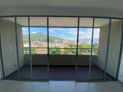 Apartamento en venta en Suramerica, Itagüí · foto 4 de 11