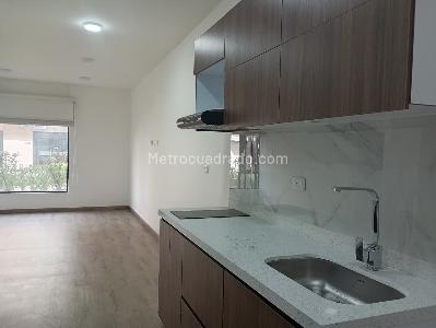 Apartamento de 1 alcoba en arriendo en Los Monjes, Bogotá, 28 m² · foto 2 de 12