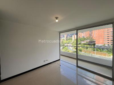 Apartamento de 1 alcoba en arriendo en Los Balsos, Medellín, 55 m² · foto 6 de 15