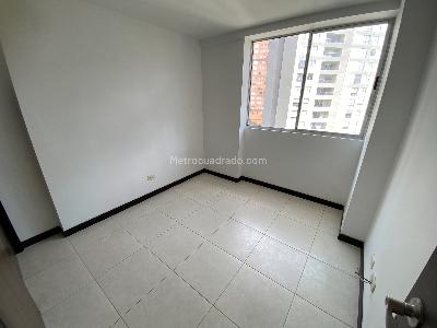 Apartamento de 3 alcobas en venta en San Jose, Sabaneta, 73 m² · foto 11 de 20