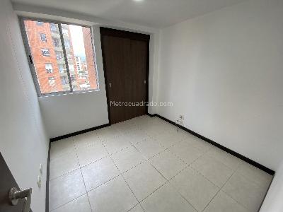Apartamento de 3 alcobas en venta en San Jose, Sabaneta, 73 m² · foto 9 de 20