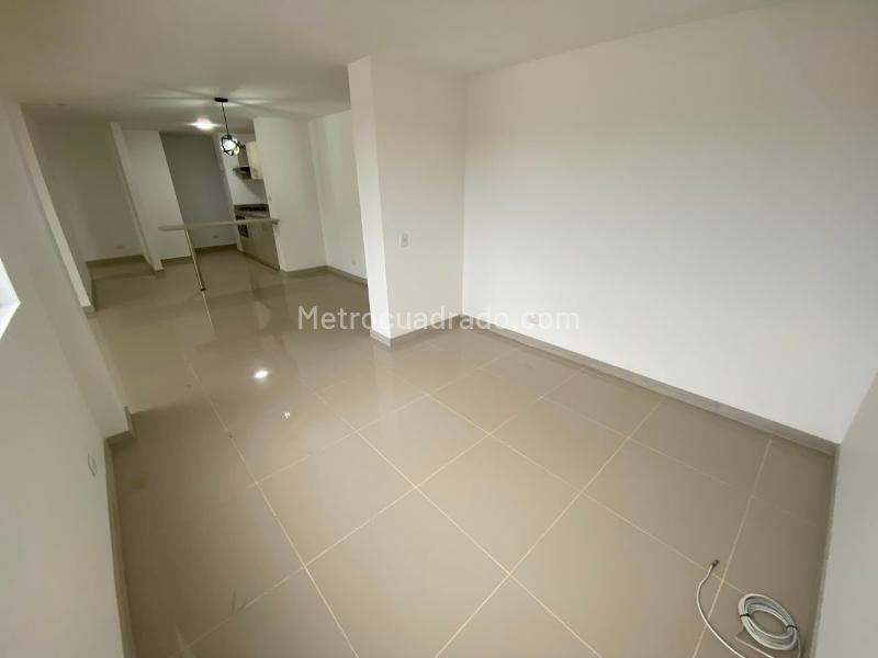 Piso – Sabaneta, Cañaveralejo - Más