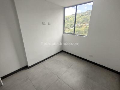 Apartamento de 3 alcobas en arriendo en Las Lomitas, Sabaneta, 89 m² · foto 10 de 17