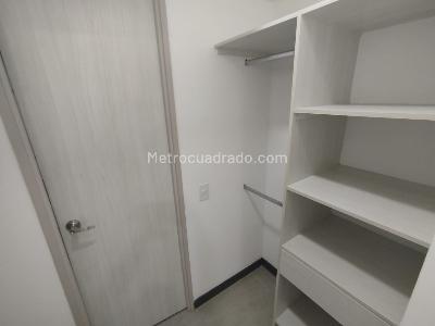 Apartamento de 3 alcobas en arriendo en Las Lomitas, Sabaneta, 89 m² · foto 15 de 17