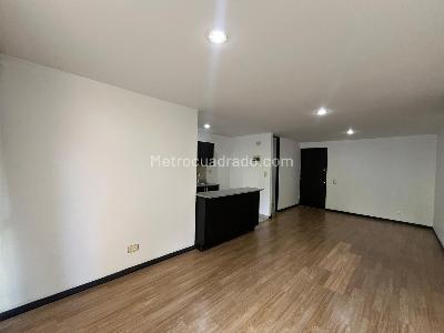 Apartamento de 1 alcoba en arriendo en Los Gonzalez, Medellín, 65 m² · foto 3 de 20