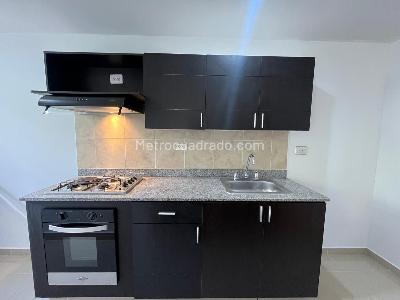 Apartamento de 1 alcoba en arriendo en Los Gonzalez, Medellín, 65 m² · foto 5 de 20